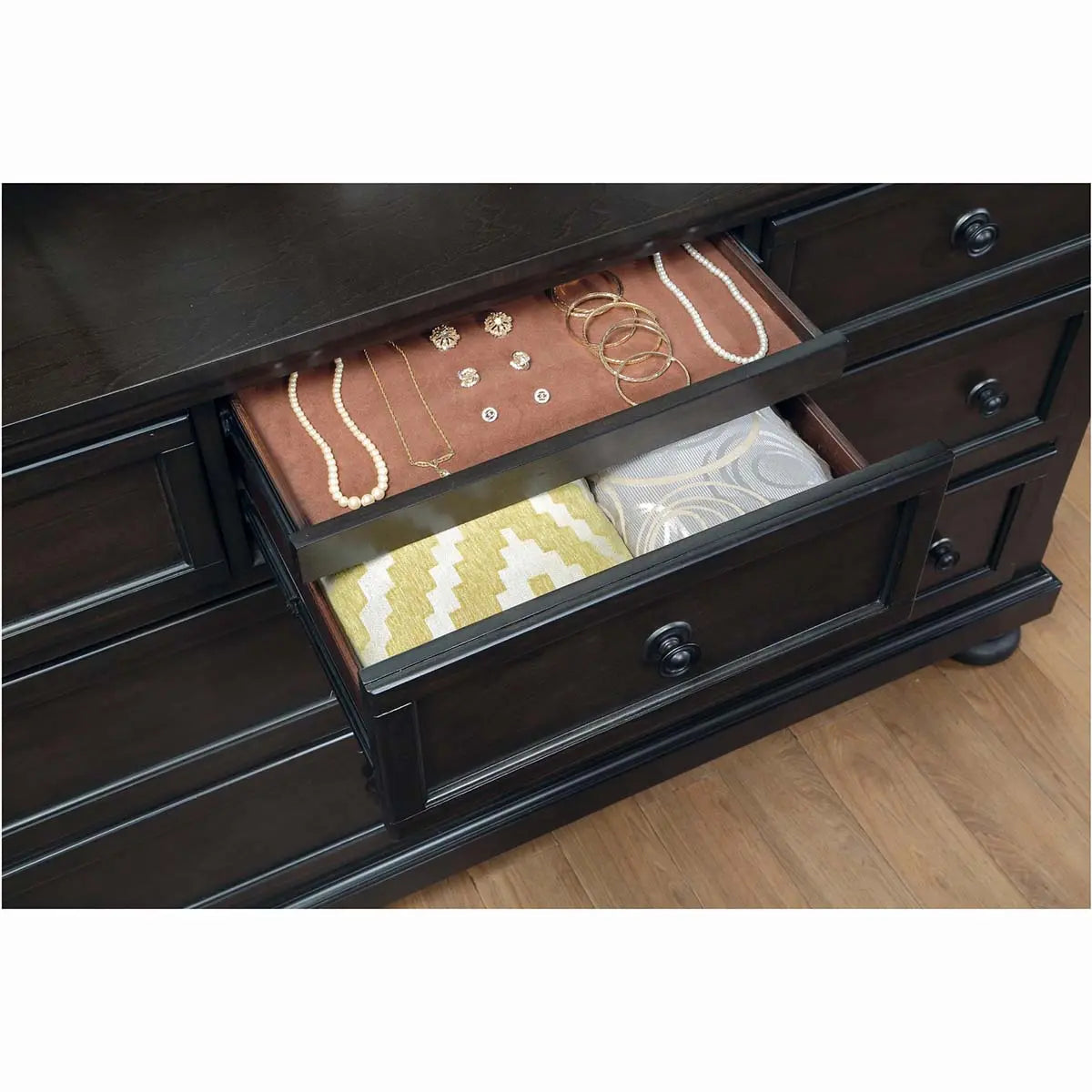 Begonia 6Pc Bedroom Set 1718GY Mazin