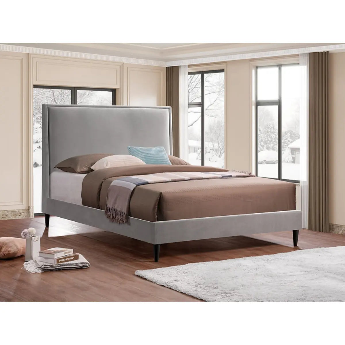 5570 Platform Bed in Grey International Furniture