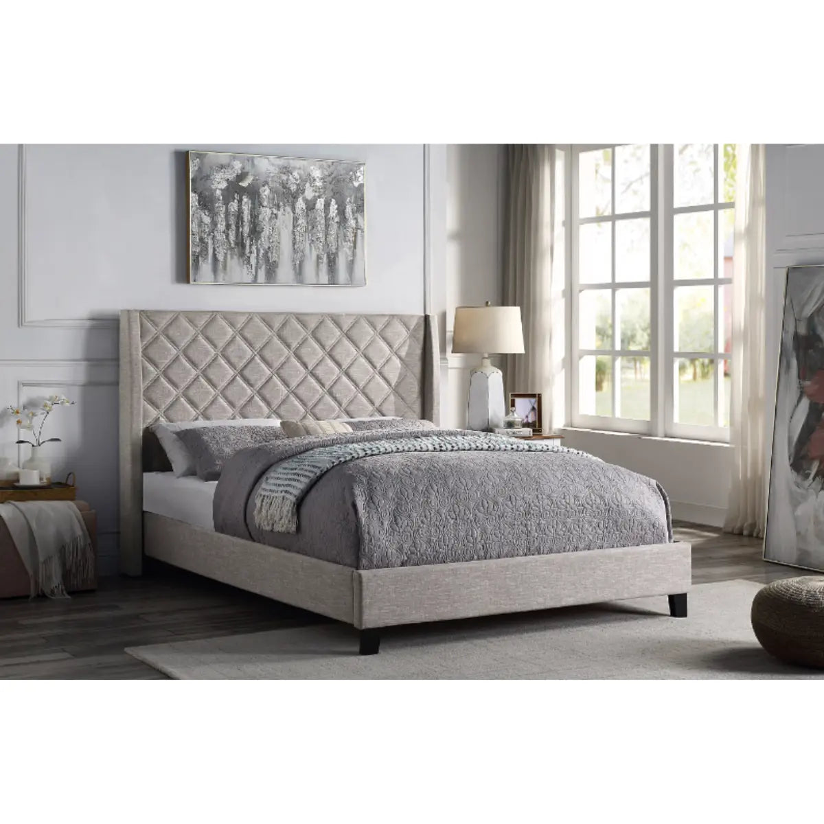 Briar Upholstered Platform Bed 5832BE Mazin