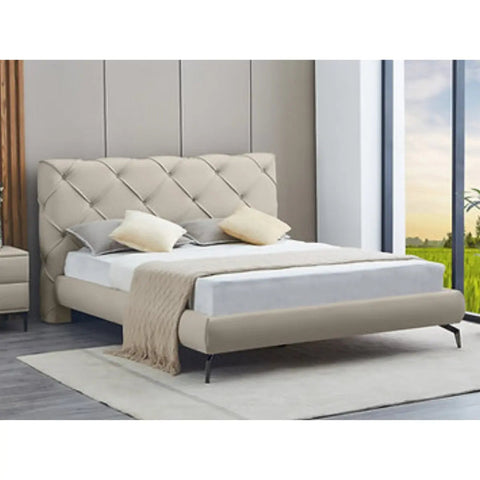 5945 Platform Bed in Creme International Furniture