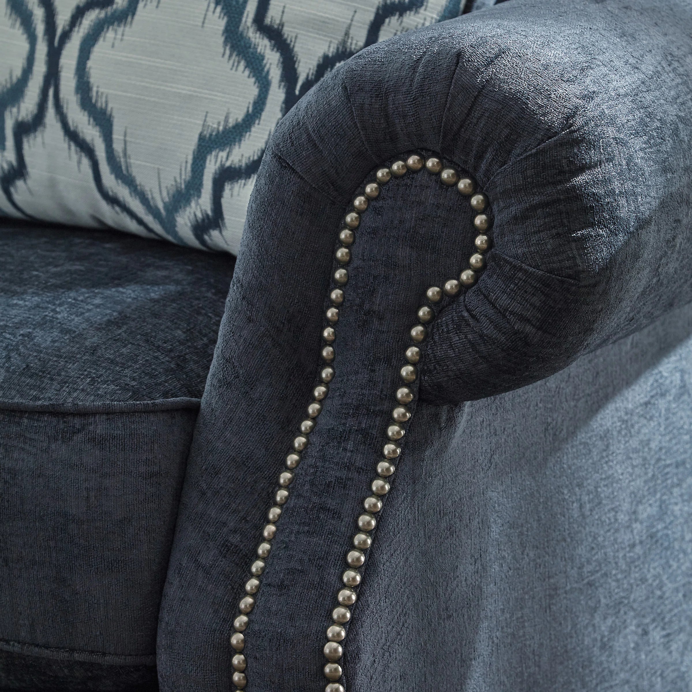 LaVernia Sofa + Loveseat
