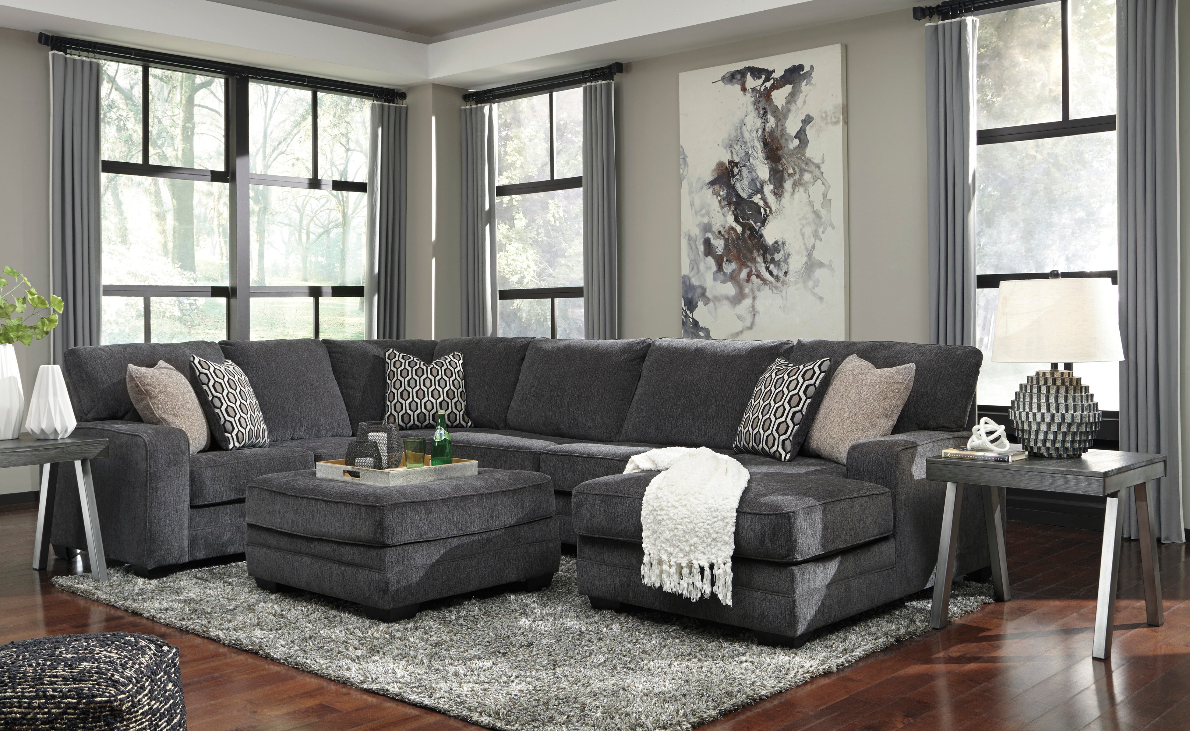 Ashley Tracling LFH 3-Piece Sectional with Chaise 72600S1 | Mai Furniture
