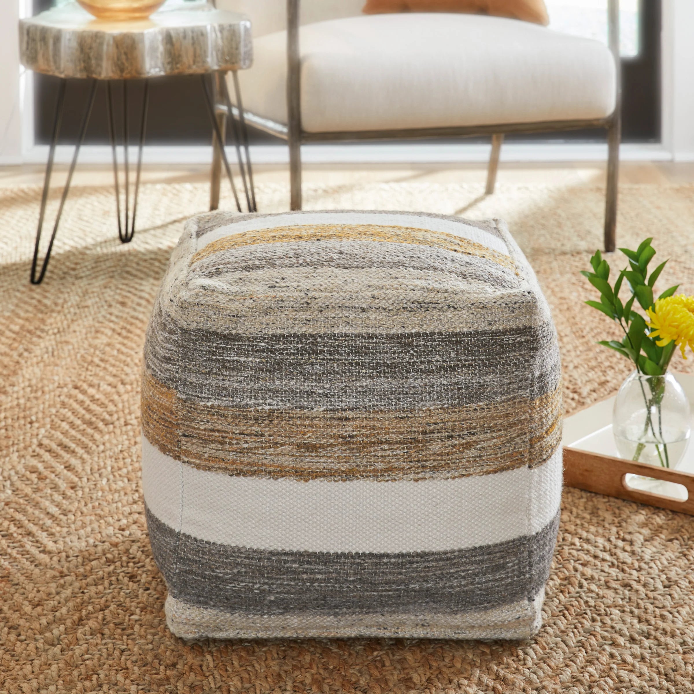 Josalind Pouf