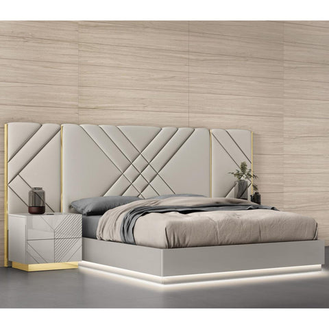 Akira Bedroom Set