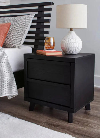 Danziar Panel Bedroom Set B1013 | Signatur Design by Ashley