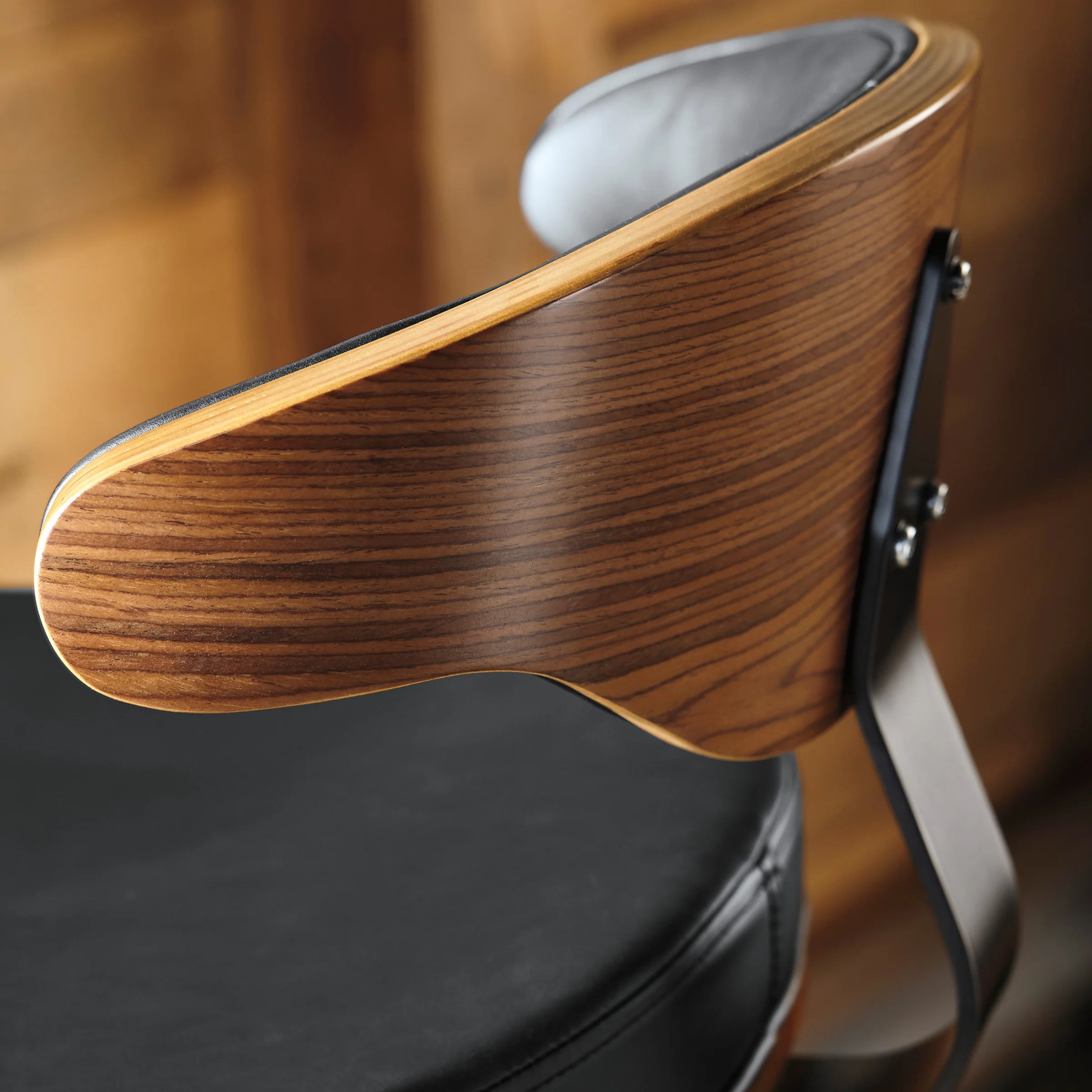 Bellatier Adjustable Height Stool