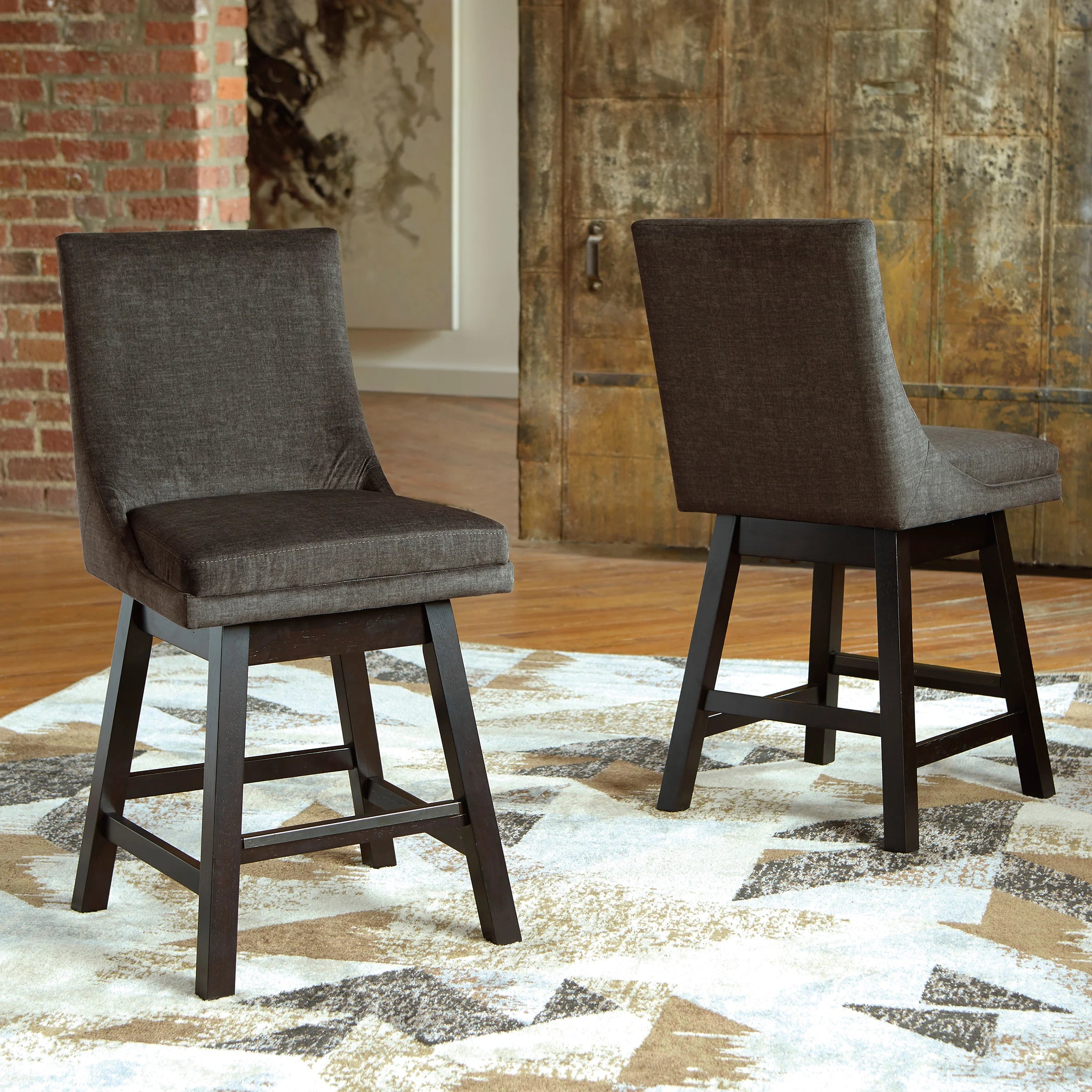 Tallenger Counter Height Stool