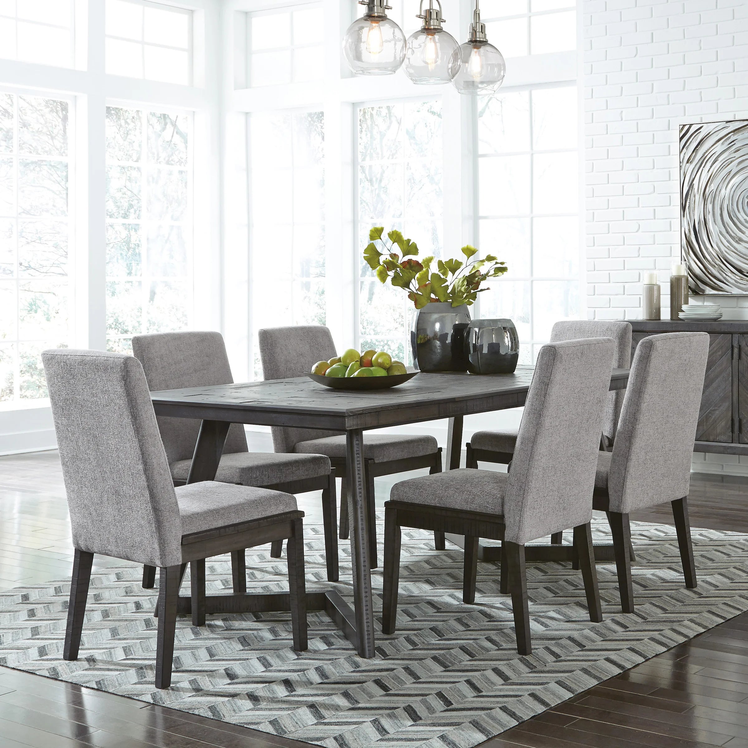 Besteneer Dining Table Set