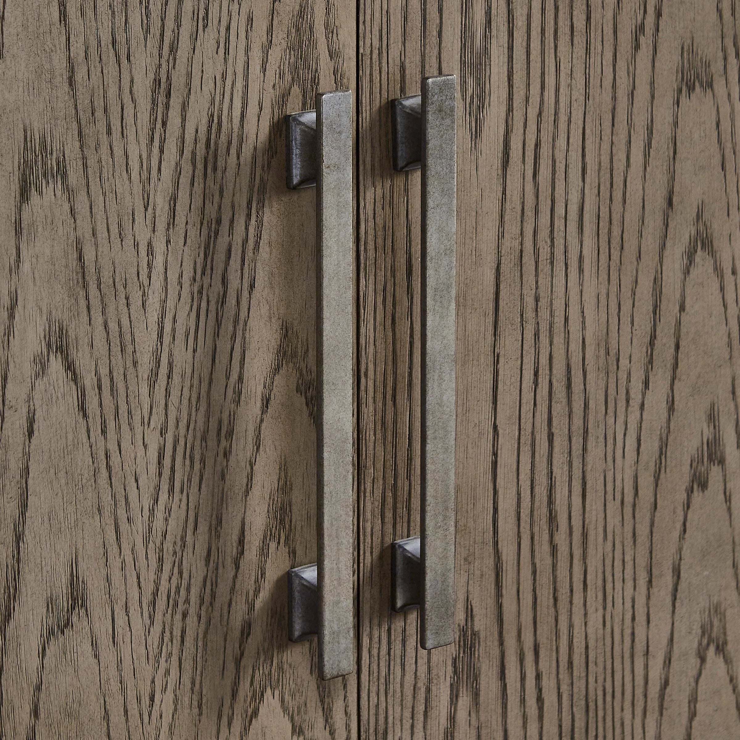 Chrestner Dining Server