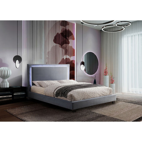 Luxora Platform Bed