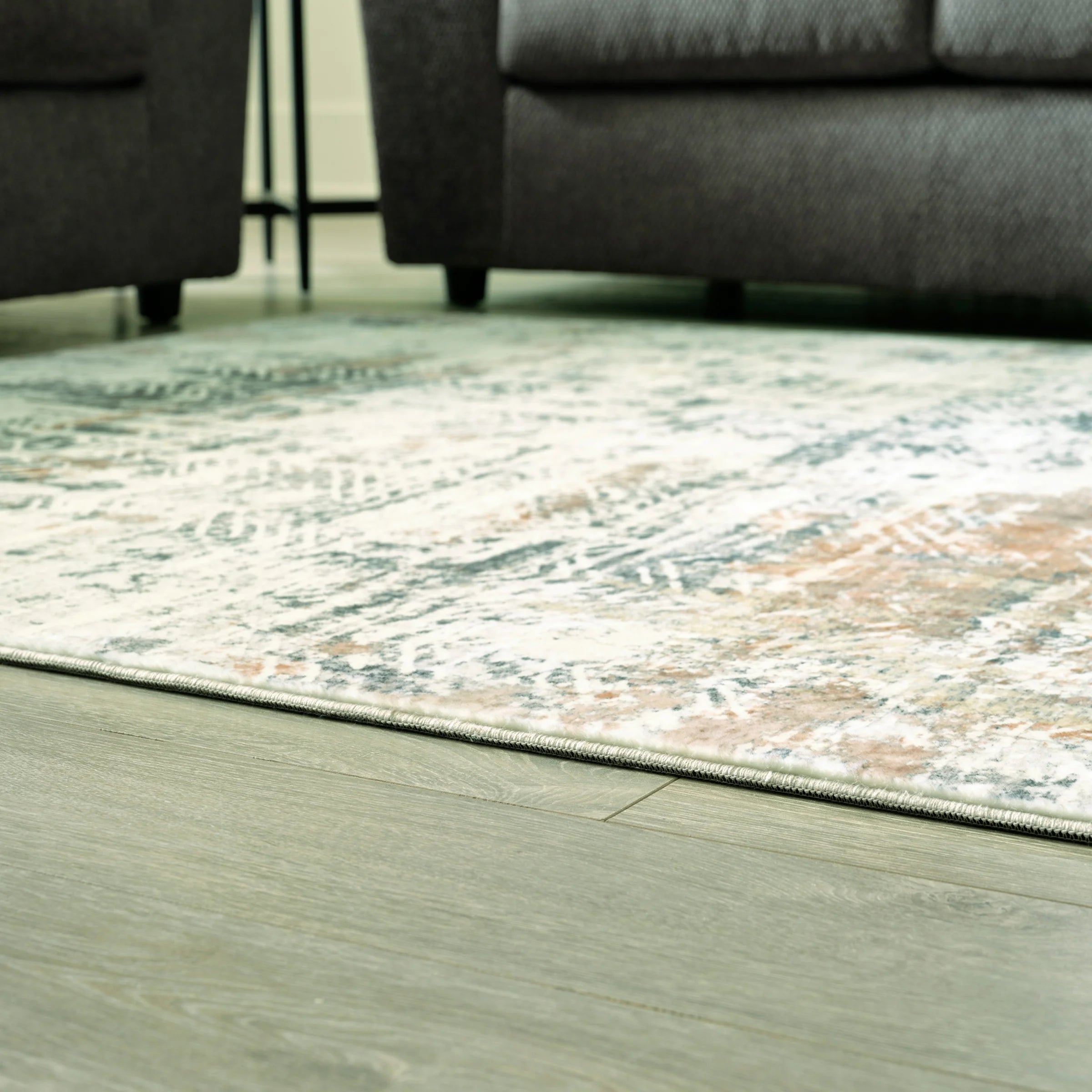 Redlings Large Rug